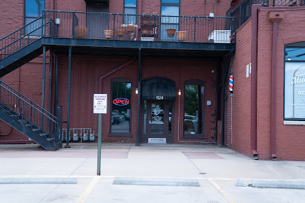 Standard Issue Barbershop - image 1